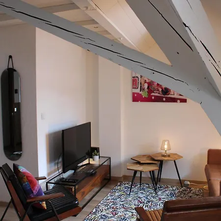 Apartment Duplex Privatise, Climatise, 2 *